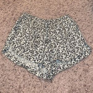 Brandy Melville Floral Tie Shorts